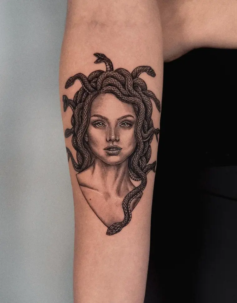 20 Meaningful Medusa Tattoo Designs For Women